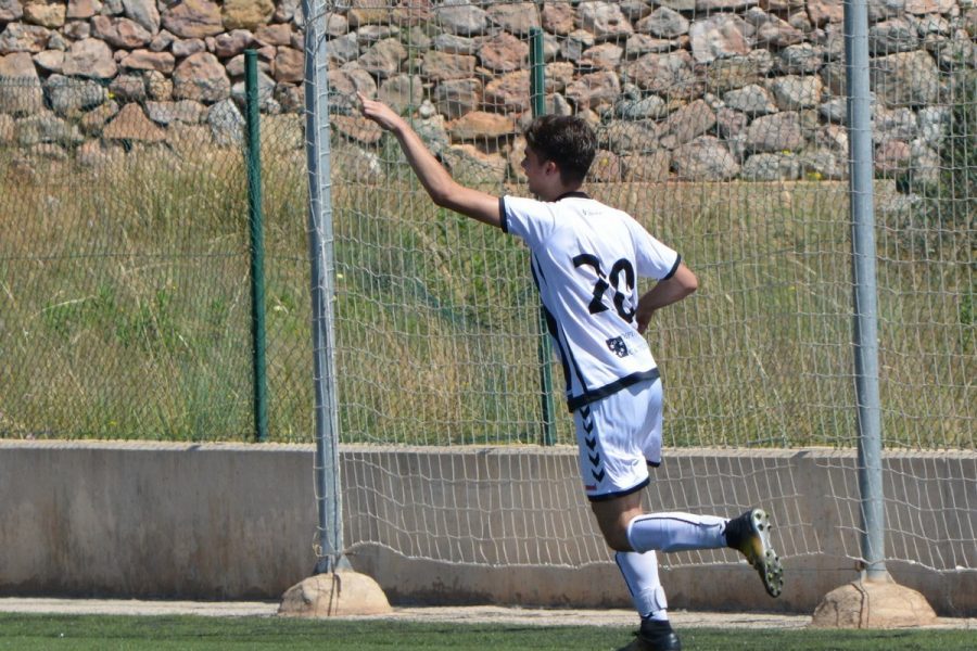 gallery-item