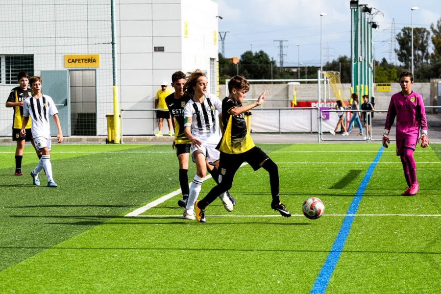 gallery-item