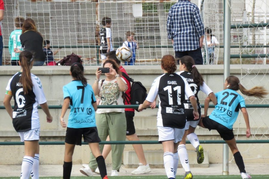 gallery-item