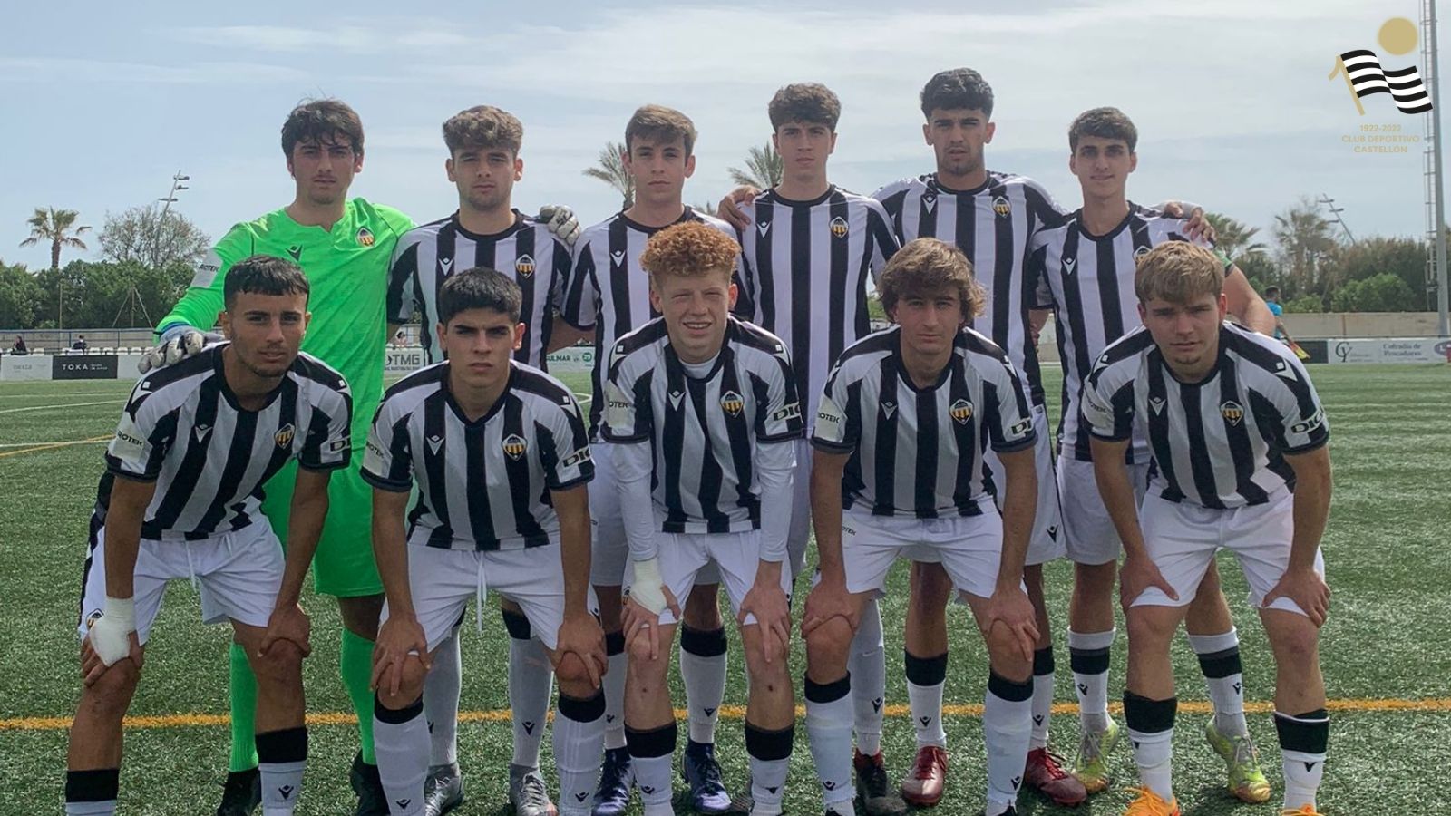 El Juvenil A roza División de Honor