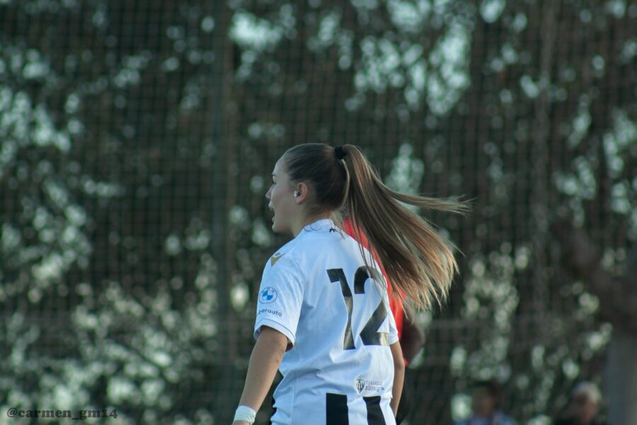 gallery-item