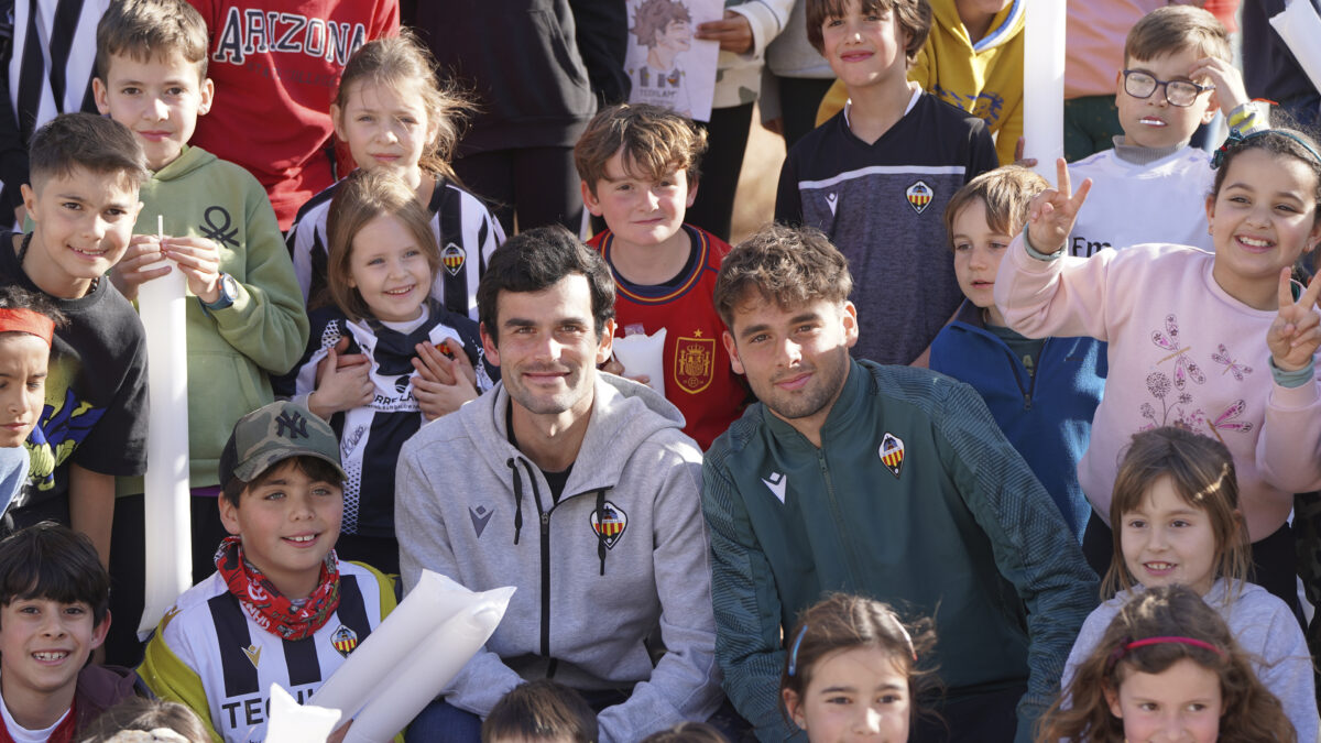 Iago Indias y Mauro Costa levantan pasiones en el Enric Soler y Godes