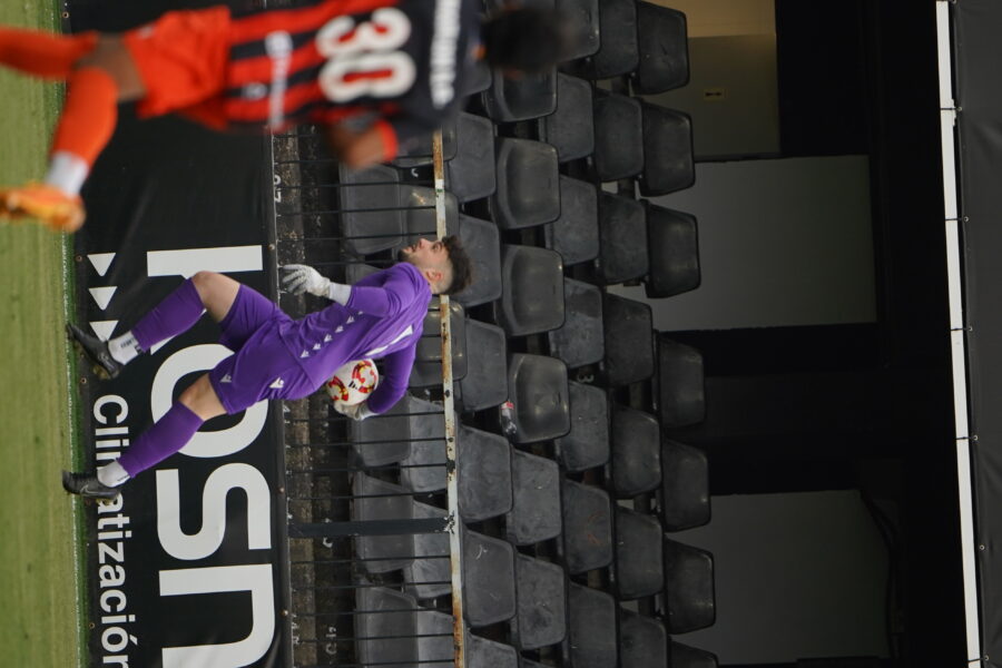 gallery-item