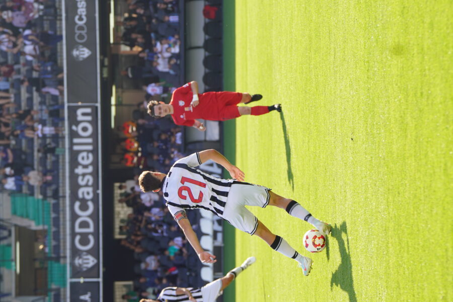 gallery-item