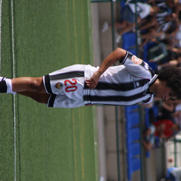 gallery-item