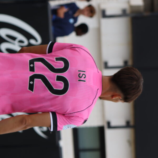 gallery-item