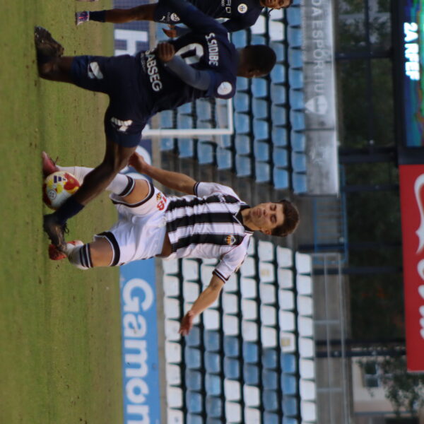 gallery-item