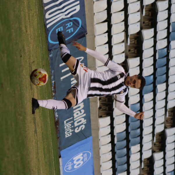 gallery-item