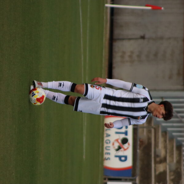 gallery-item
