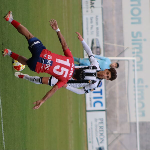 gallery-item