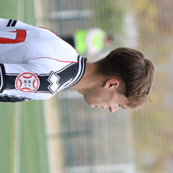 gallery-item