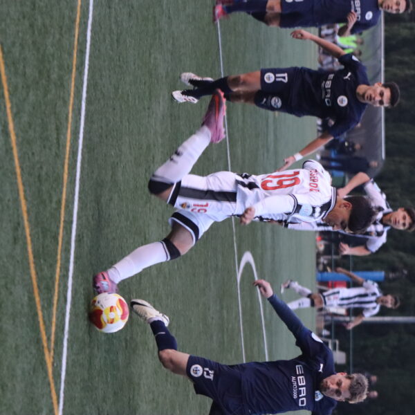 gallery-item