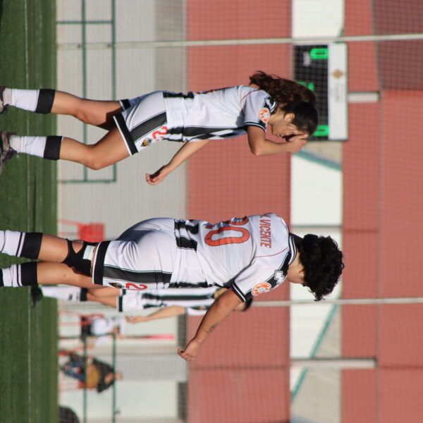 gallery-item
