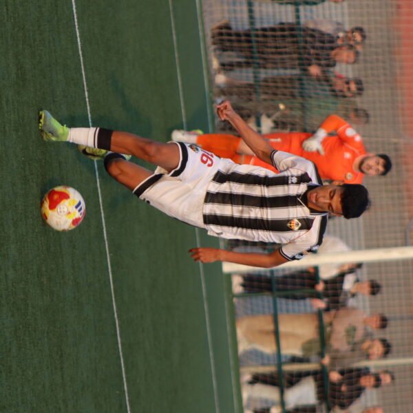 gallery-item