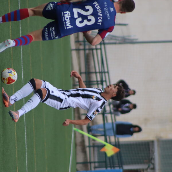 gallery-item
